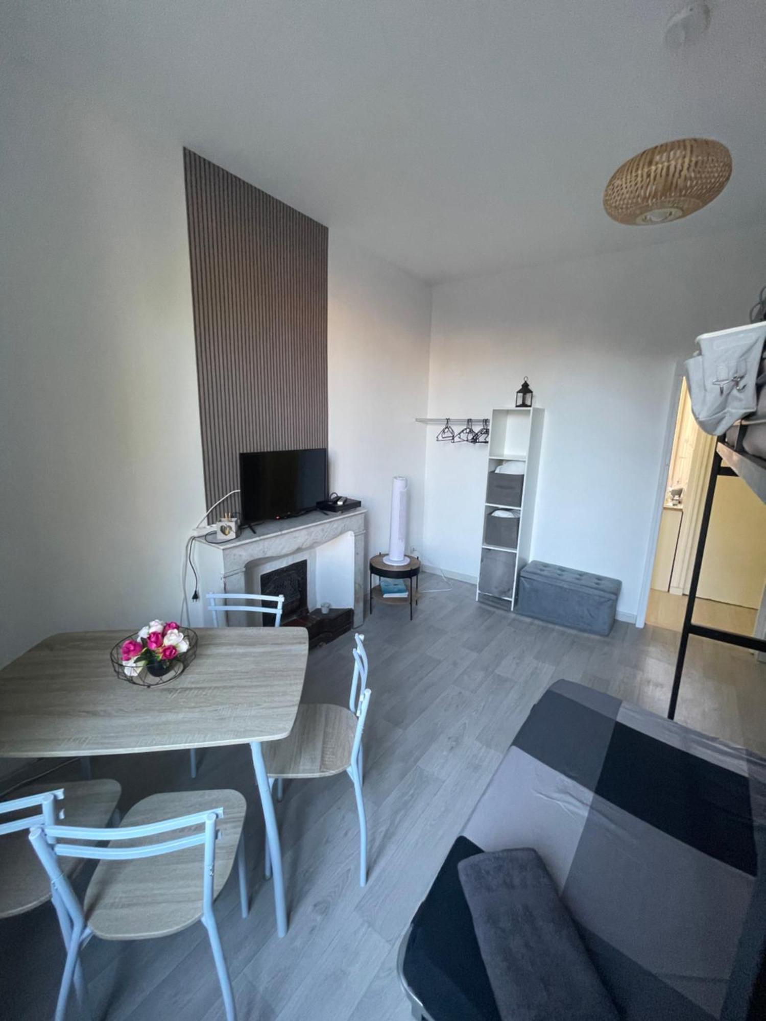Le Petit Saint-Ruf Apartment Авиньон Екстериор снимка